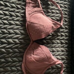 Incredible by Victoria’s Secret Blush Plunge Lace Bra